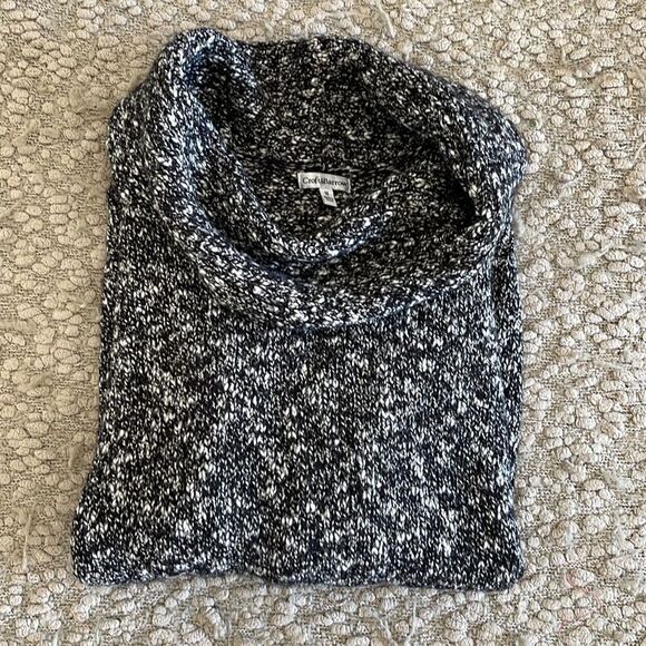 Croft’s‎ & Barrow Cowl Neck Sweater
Size Medium. Black/white - Picture 9 of 9